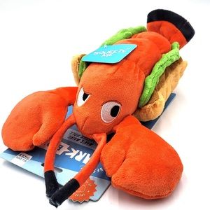 Bark Box Max’s Maine Lobster Roll